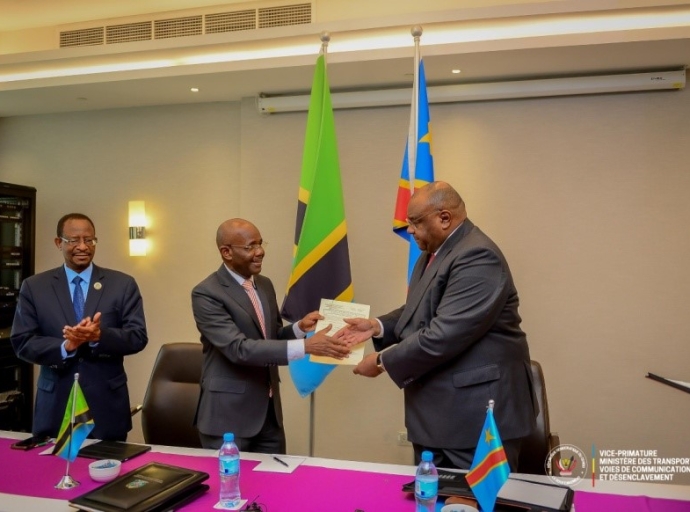 Construction des ports secs dans les deux pays : La RDC et la Tanzanie échangent des terrains pour désenclaver l'Est et accélérer le commerce régional